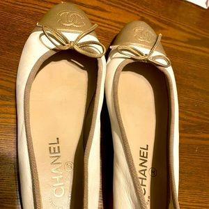 White & Gold Bronze Classic CHANEL Ballet Flats, 7